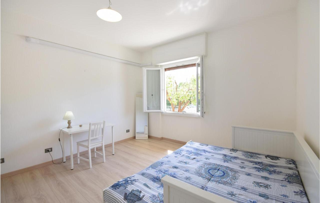 Amazing Apartment In Rapallo With Kitchen מראה חיצוני תמונה
